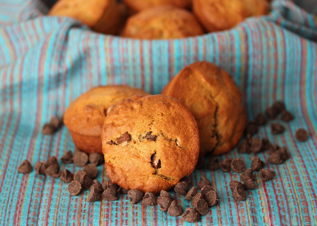 Healthier Banana Chocolate Chip Muffins