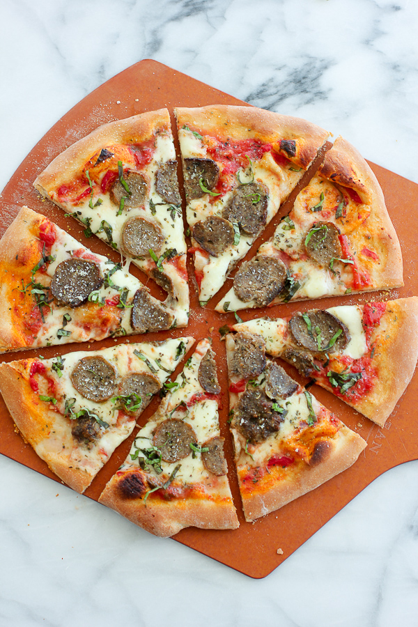 How to Make a Homemade Meatball Pizza