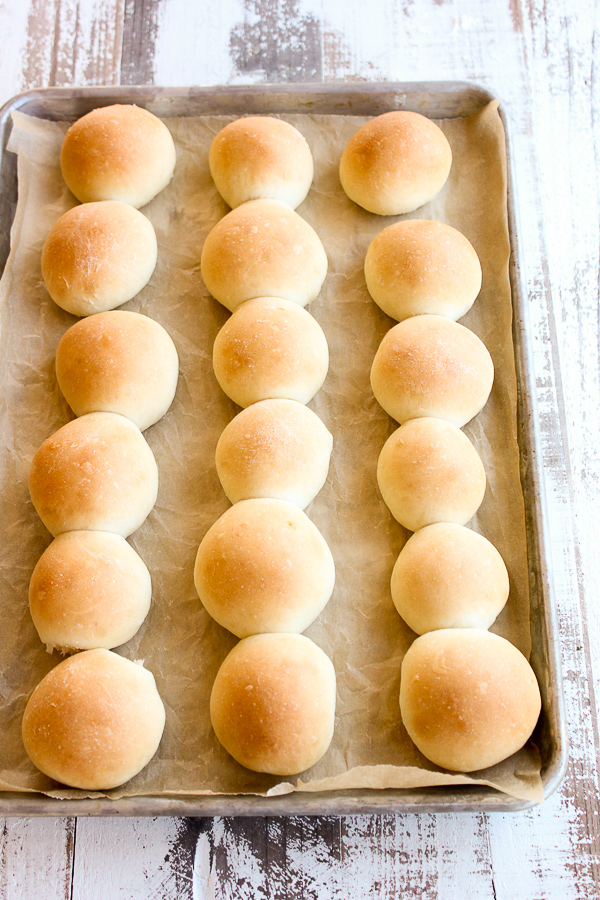 Perfect Homemade Dinner Rolls (aka Grandma’s Buns)