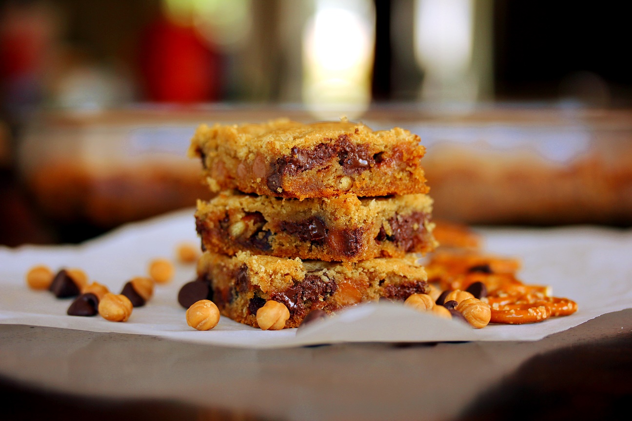 Chocolate Caramel Crunch Bars