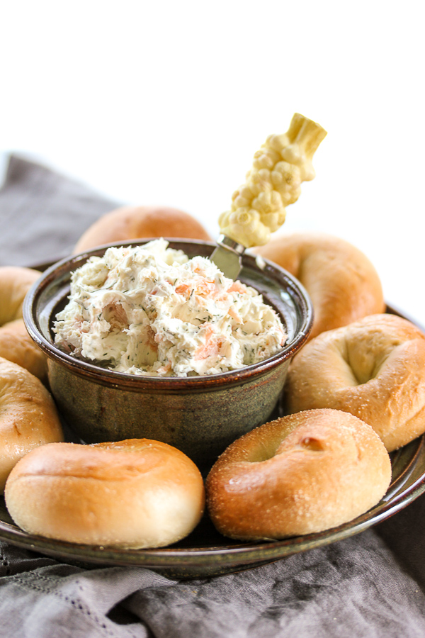 Smoked Salmon and Dill Cream Cheese Bagel Spread