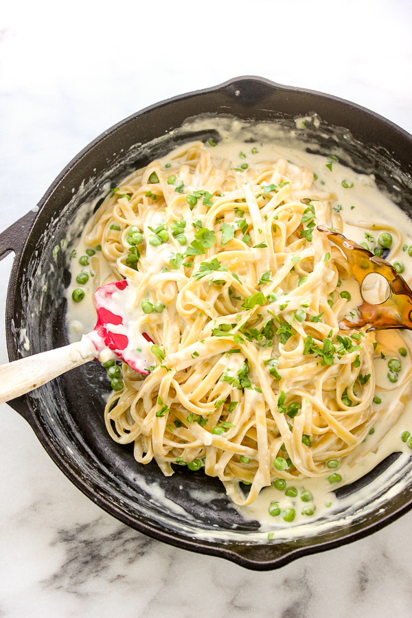 How to Make a Skinny Fettuccine Alfredo Recipe