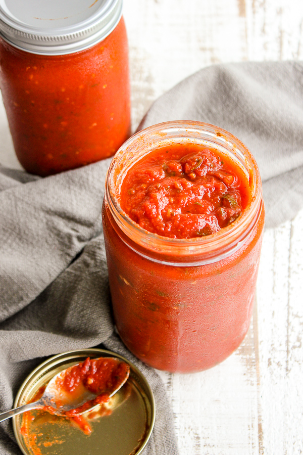 Easiest Ever Tomato Basil Marinara Sauce